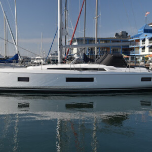 This Beneteau 51.1 is ready for whatever weather California throws at it with her new dodger. Compass Canvas Beneteau 51 Dodger 2