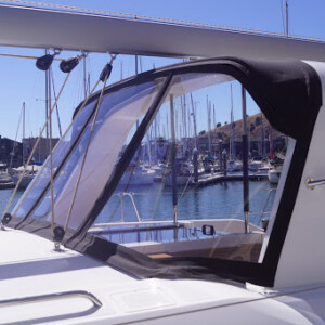 Dodgers are not one size fits all, which is why Compass Canvas offers completely customizable dodgers. This Beneteau Oceanis 46 uses hidden tracks and zippers for a very nice and clean look. Beneteau Oceanis 46 Dodger with Hidden Tracks and Zippers