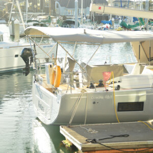 This Beneteau 46 is ready for whatever the weather with it’s new dodger. Compass Canvas Dodgers Projects