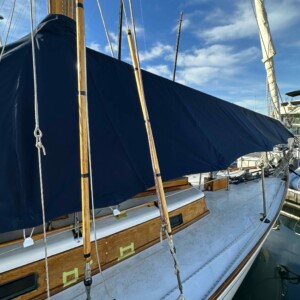 3/4 cover in Sunbrella Captain Navy, help keep the UV off your bright work and keep your boat clean for years!