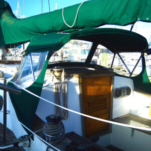 This Rafiki 35 has a new dodger and bimini, and is ready for the elements. Rafiki 35 Dodger