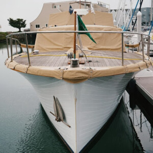 A custom cover is literally made for your boat, and your boat only. When you invest in a custom cover, you not only get a quality product, but also a great company to work with. Stephens 48 After Full Boat Covers